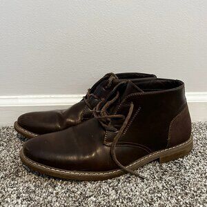 Arizona Jean Company 9.5M Mens Lace Up Chukka Boot Brown Gleeson Faux-Leather